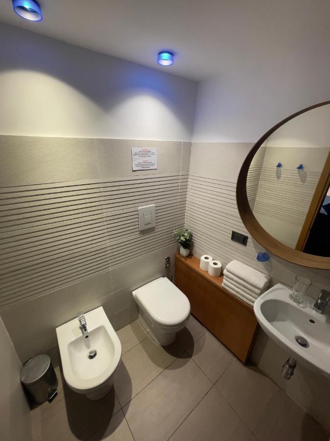 Nova Rooms Napoli Esterno foto